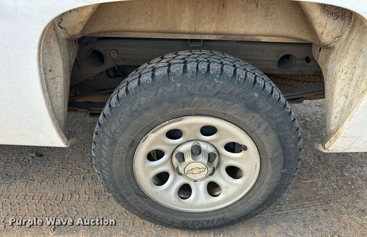 image for item EJ5292 2009 Chevrolet Silverado 1500 Crew Cab pickup truck