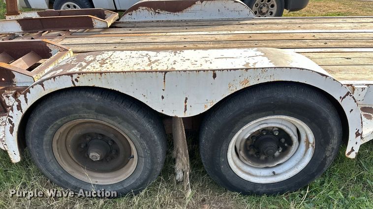 image for item EJ5293 1991 Shop built  utility trailer