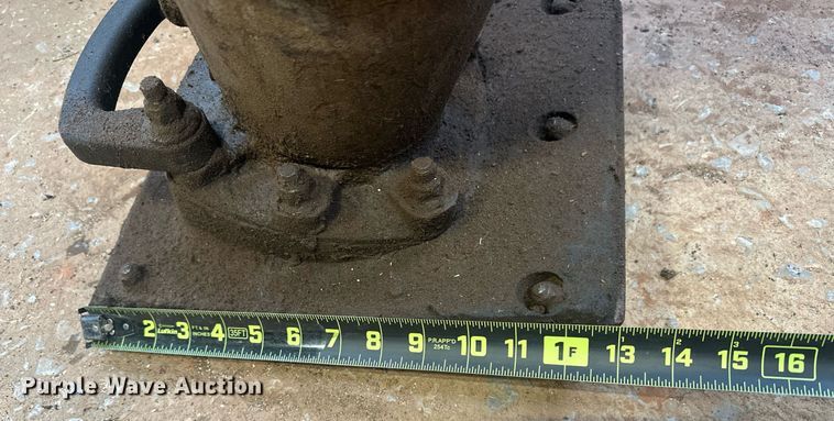 image for item EJ5308 Dynapac LT6000 plate compactor