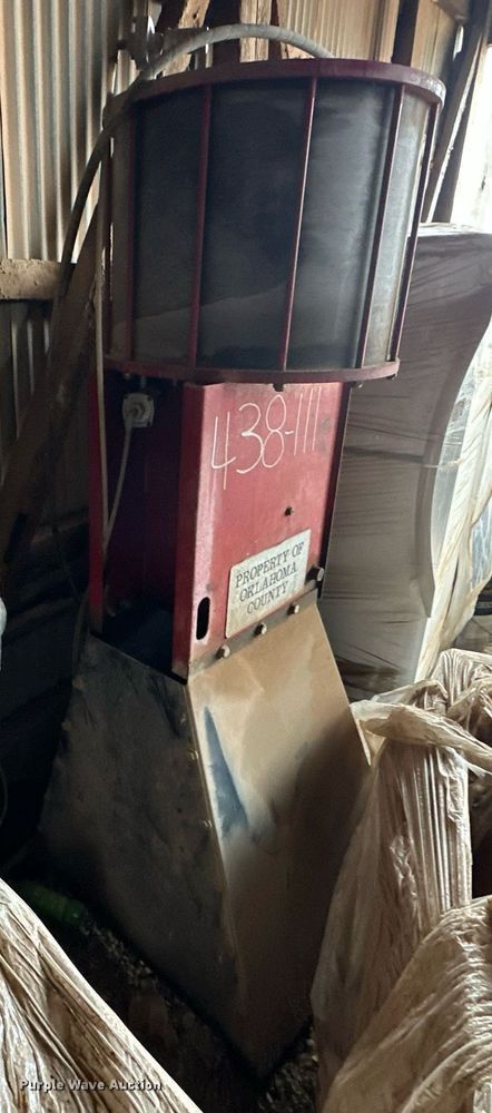 image for item EJ5313 Oil filter crusher