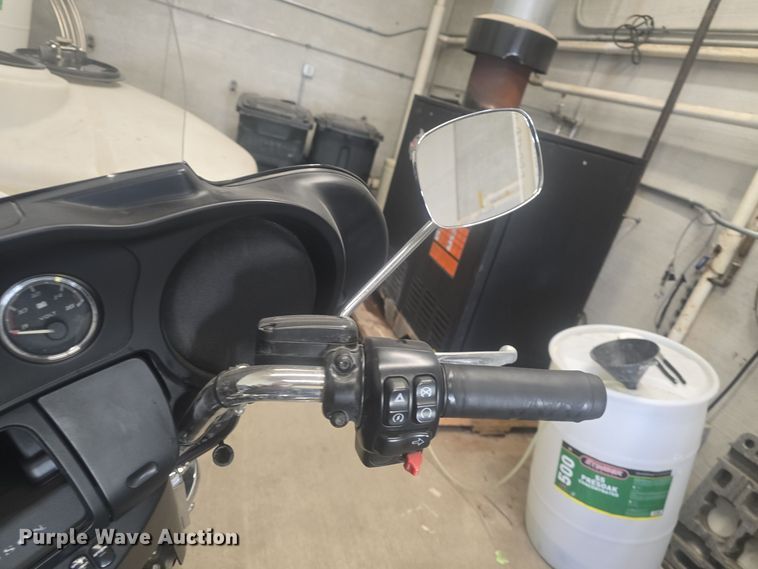 image for item EK6326 2019 Harley Davidson FLHTP Electra Glide Police motorcycle