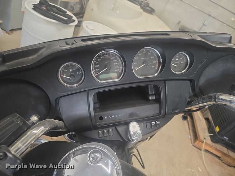 image for item EK6326 2019 Harley Davidson FLHTP Electra Glide Police motorcycle