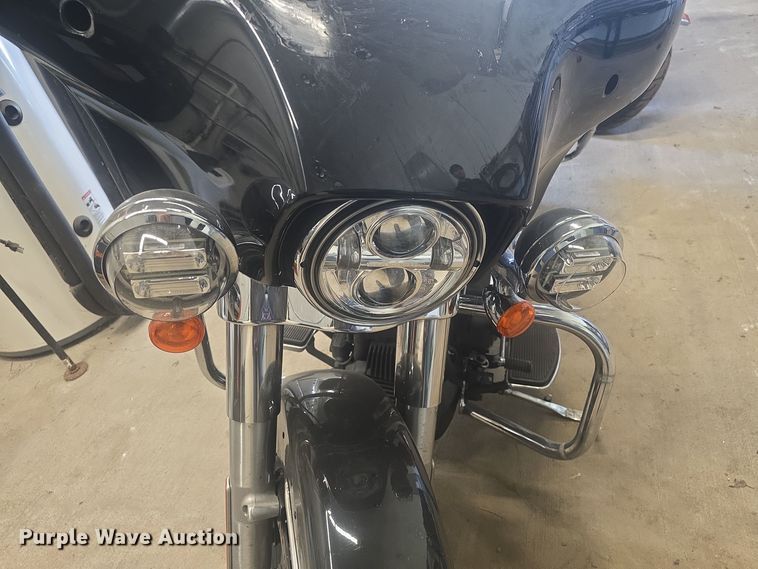 image for item EK6326 2019 Harley Davidson FLHTP Electra Glide Police motorcycle