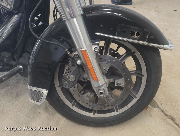 image for item EK6326 2019 Harley Davidson FLHTP Electra Glide Police motorcycle