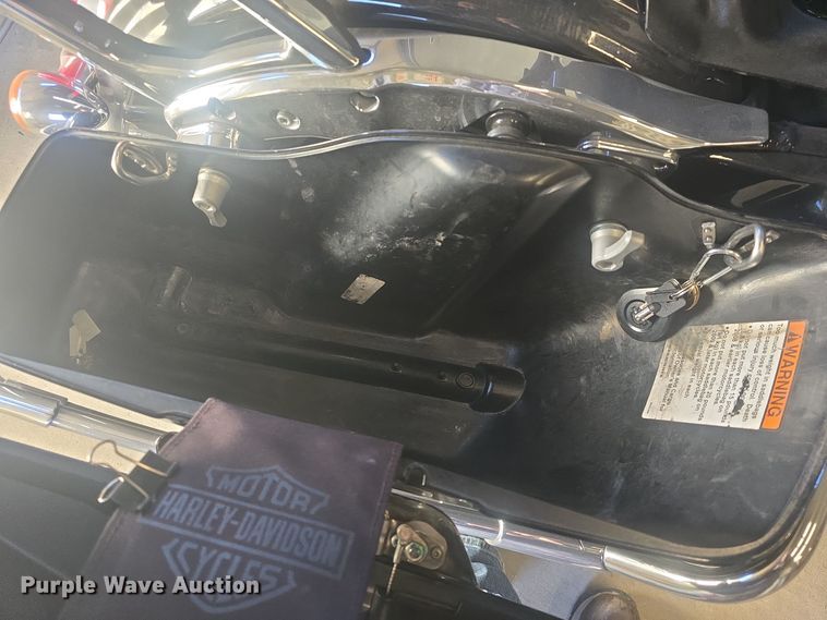 image for item EK6327 2019 Harley Davidson FLHTP Police Electra Glide motorcycle