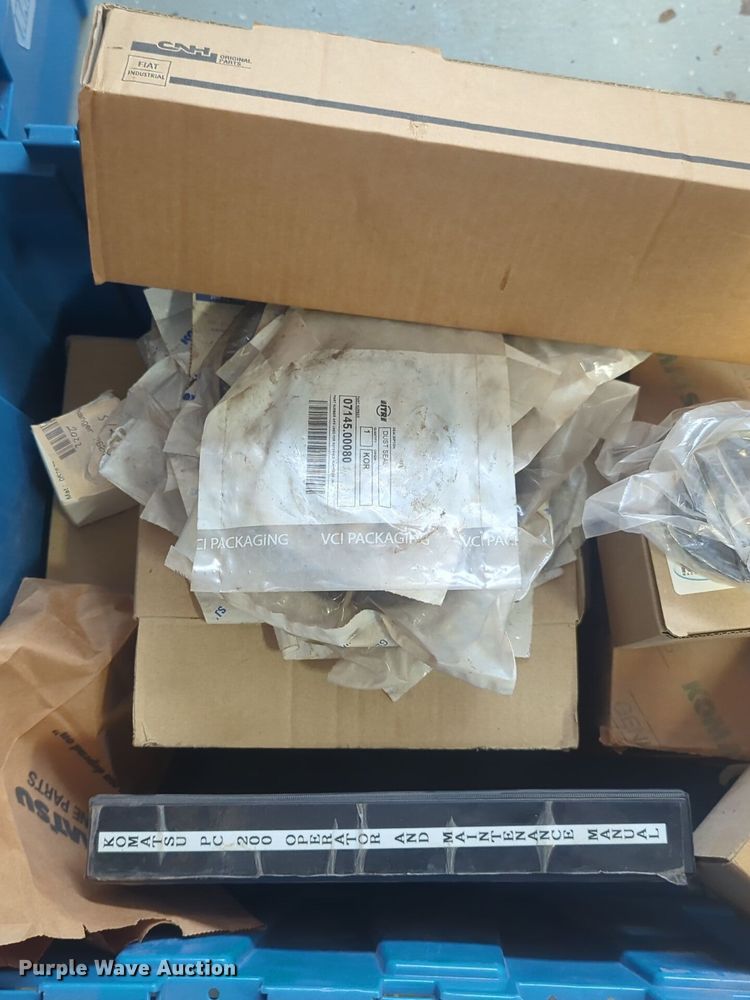 image for item ER1015 Komatsu PC200 parts