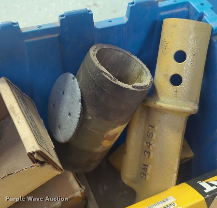 image for item ER1018 Caterpillar D6 parts