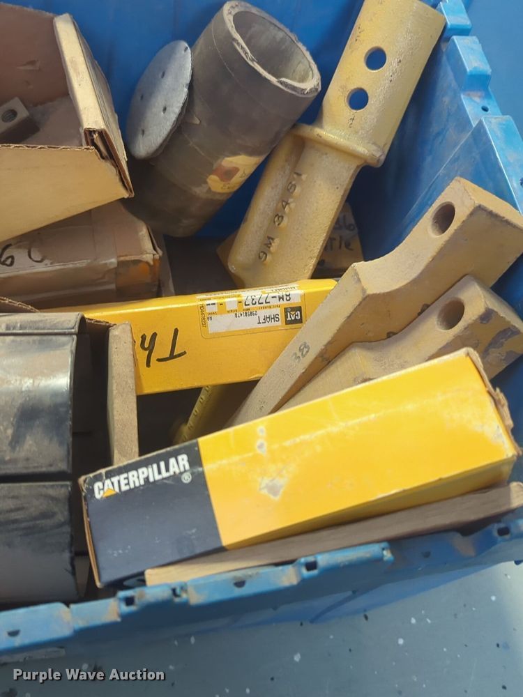 image for item ER1018 Caterpillar D6 parts