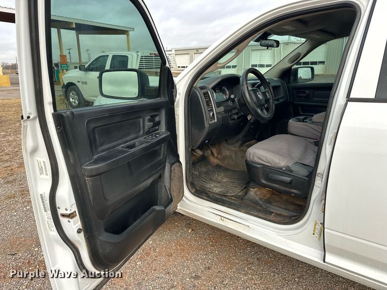 image for item ER1022 2014 Dodge Ram 1500 Crew Cab pickup truck