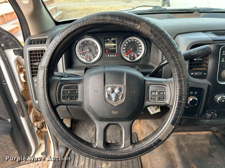 image for item ER1022 2014 Dodge Ram 1500 Crew Cab pickup truck