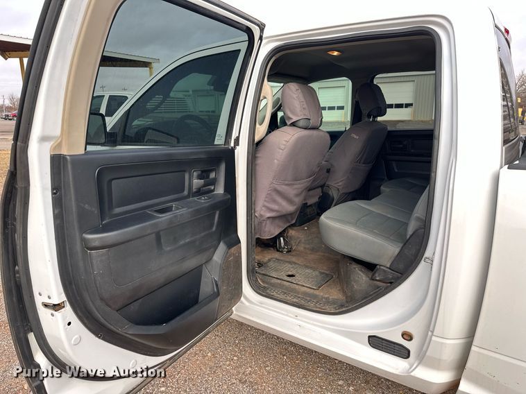 image for item ER1022 2014 Dodge Ram 1500 Crew Cab pickup truck