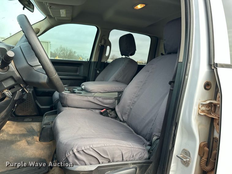 image for item ER1023 2014 Dodge Ram 1500 Crew Cab pickup truck