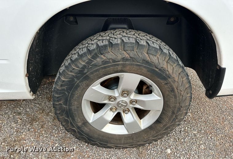 image for item ER1023 2014 Dodge Ram 1500 Crew Cab pickup truck