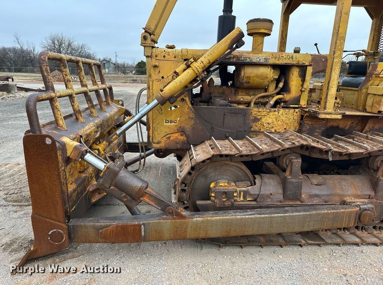 image for item ER1025 1973 Caterpillar D6C dozer