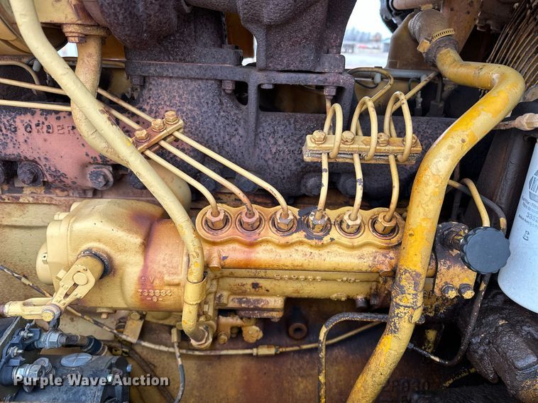image for item ER1025 1973 Caterpillar D6C dozer