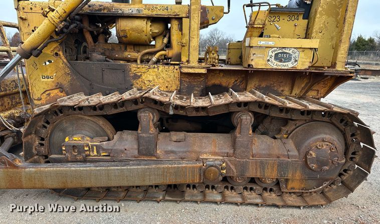 image for item ER1025 1973 Caterpillar D6C dozer