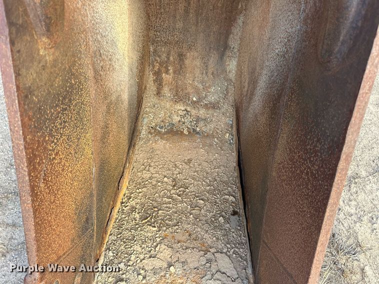 image for item ER1029 Hensley 24