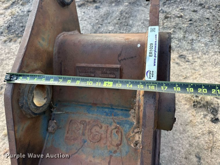 image for item ER1029 Hensley 24