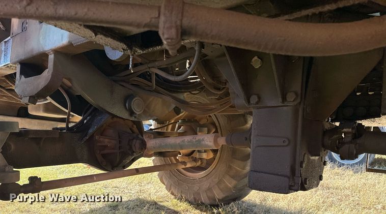 image for item ER1039 1990 Lull MLULL 10K telehandler