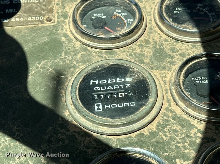 image for item ER1039 1990 Lull MLULL 10K telehandler