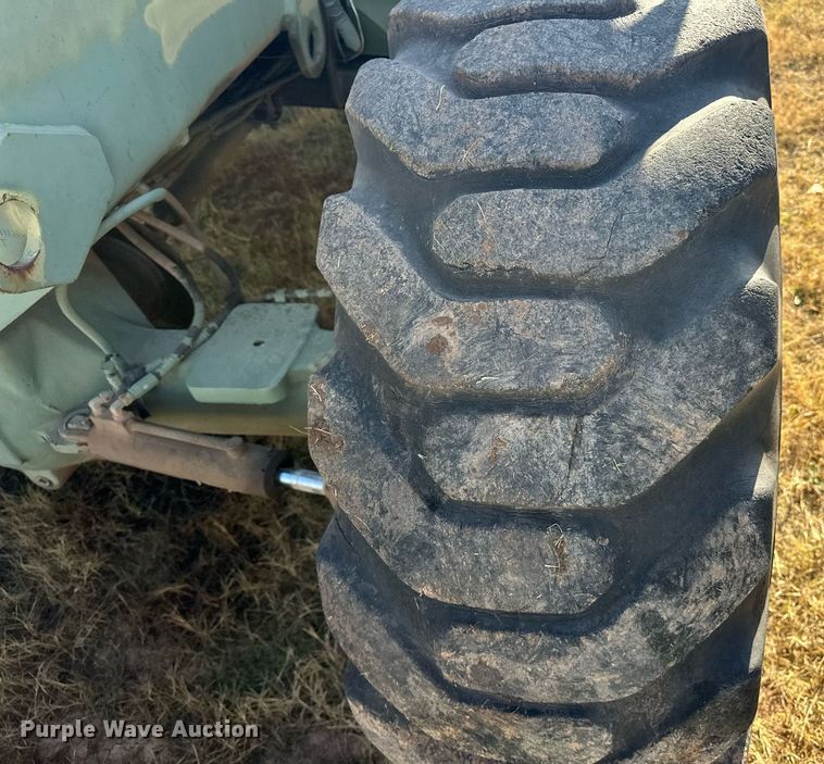 image for item ER1039 1990 Lull MLULL 10K telehandler