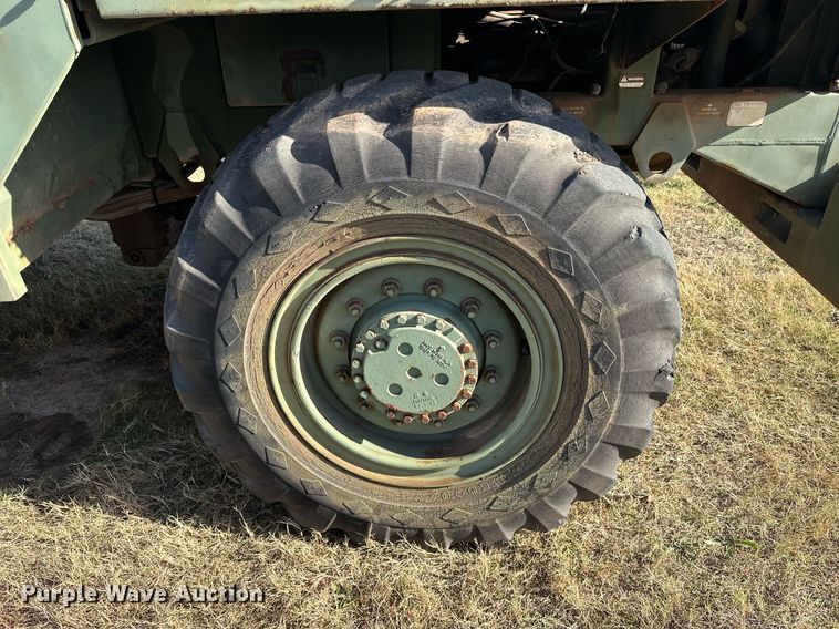 image for item ER1039 1990 Lull MLULL 10K telehandler