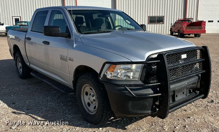 image for item ER8271 2013 Dodge Ram 1500 Crew Cab pickup truck