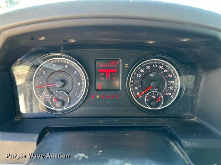 image for item ER8271 2013 Dodge Ram 1500 Crew Cab pickup truck