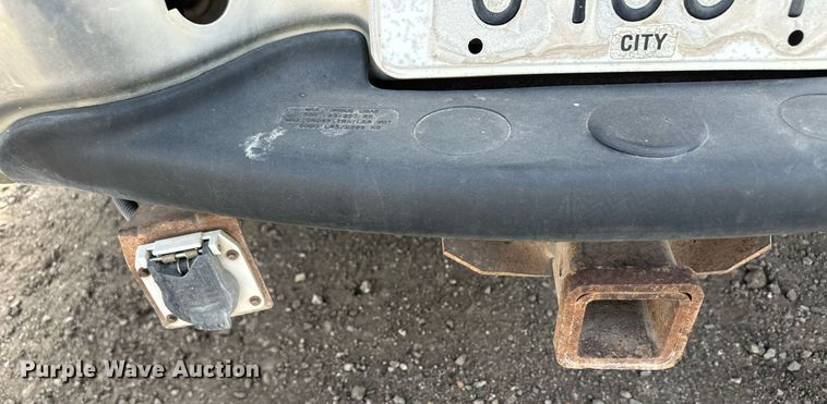 image for item ER8545 2000 Ford F150 animal control pickup truck