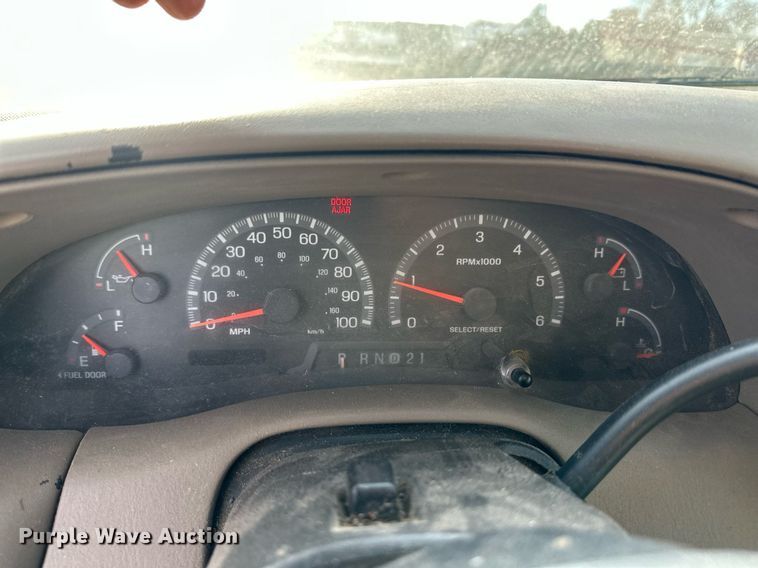 image for item ER8545 2000 Ford F150 animal control pickup truck