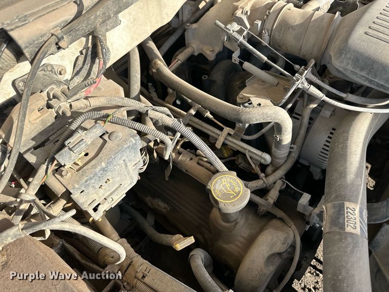 image for item ER8545 2000 Ford F150 animal control pickup truck