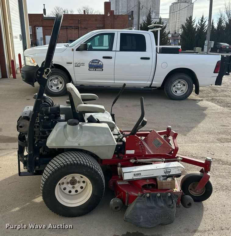 image for item ER8547 ExMark Lazer Z ZTR lawn mower