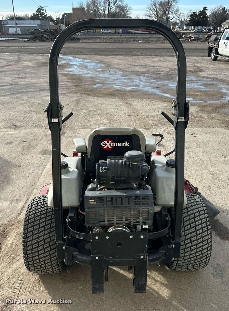 image for item ER8547 ExMark Lazer Z ZTR lawn mower