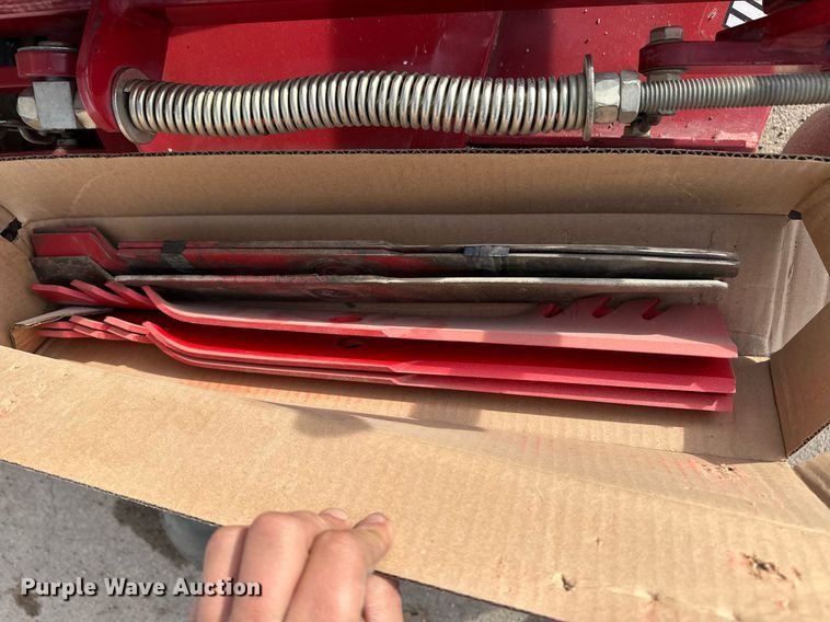 image for item ER8547 ExMark Lazer Z ZTR lawn mower