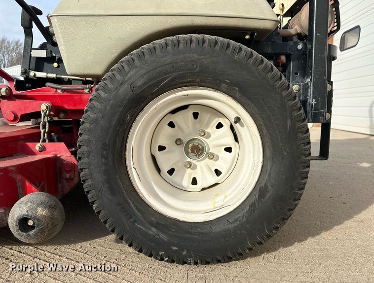 image for item ER8547 ExMark Lazer Z ZTR lawn mower