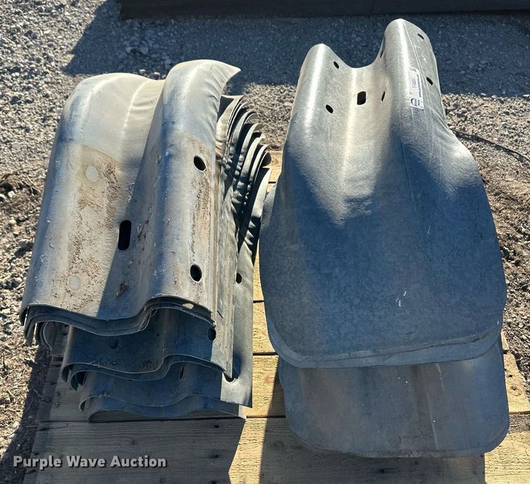 image for item ER8554 (28) guardrail end terminals