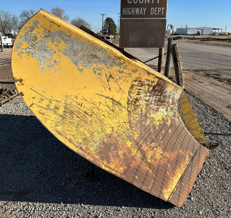 image for item ER8561 Balderson V-plow