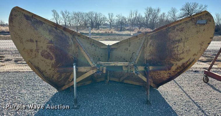 image for item ER8561 Balderson V-plow
