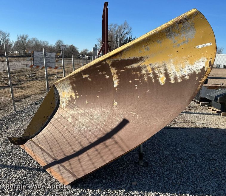 image for item ER8561 Balderson V-plow