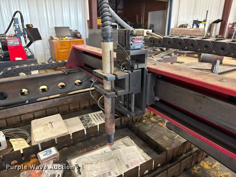 image for item LH9384 Torchmate Growth Series plasma cutting table