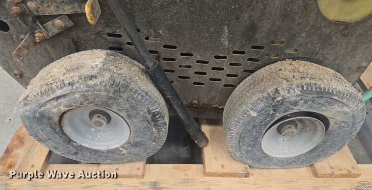 image for item NI9364 Landa Hot Series pressure washer