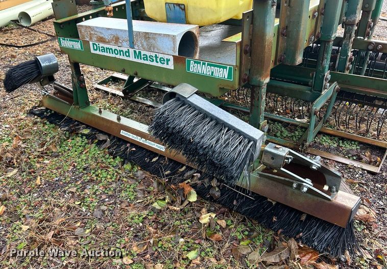 image for item NJ9679 Bannerman Diamond Master B-DM-6 field groomer