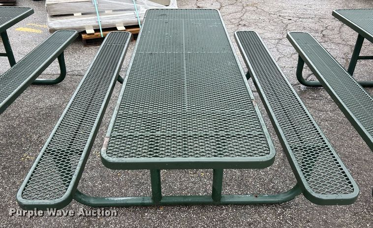 image for item NJ9683 (5) picnic tables