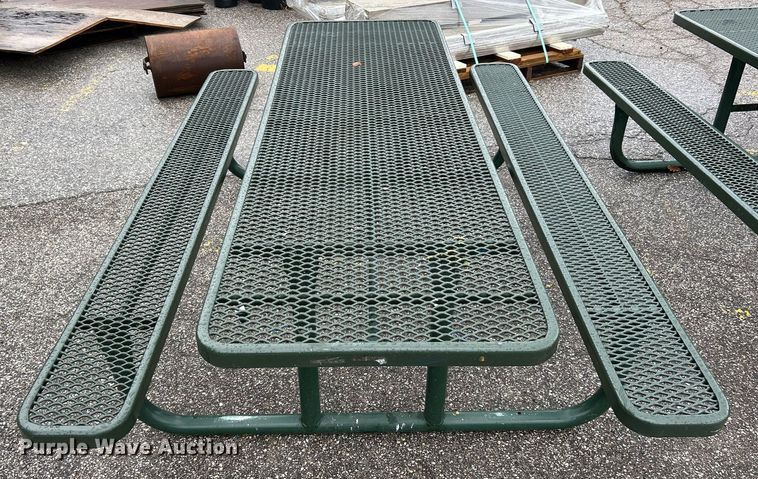 image for item NJ9683 (5) picnic tables