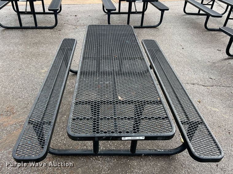 image for item NJ9687 (5) picnic tables
