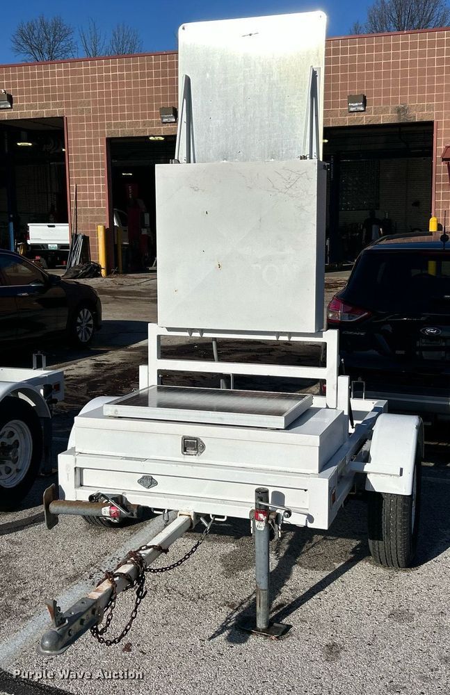 image for item NJ9690 (2) Kustom Signals Smart radar trailers