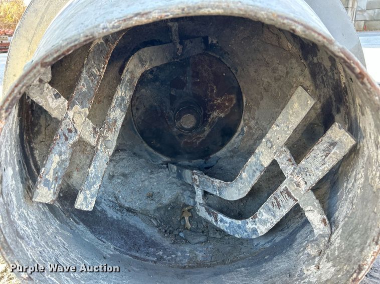 image for item NJ9692 Bobcat skid steer concrete mixer