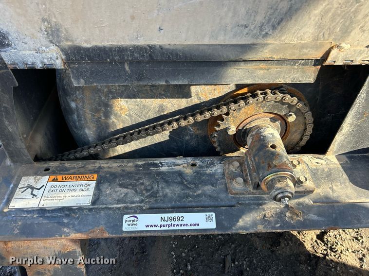 image for item NJ9692 Bobcat skid steer concrete mixer