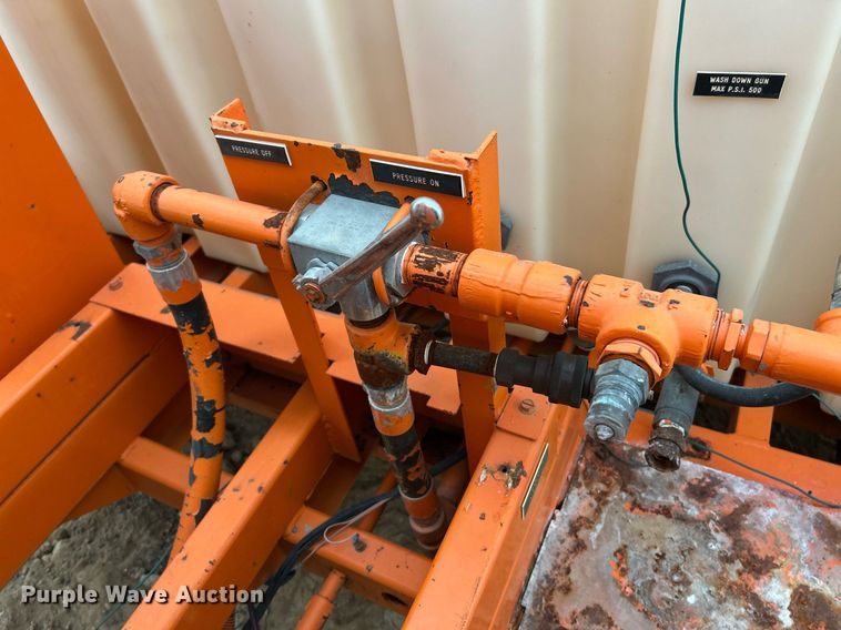 image for item NJ9706 Sewer Equipment of America 747 FR2000 vacuum trailer