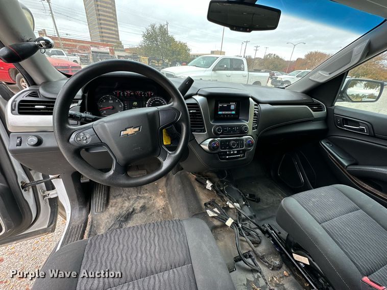 image for item NQ9102 2016 Chevrolet Tahoe Police  SUV